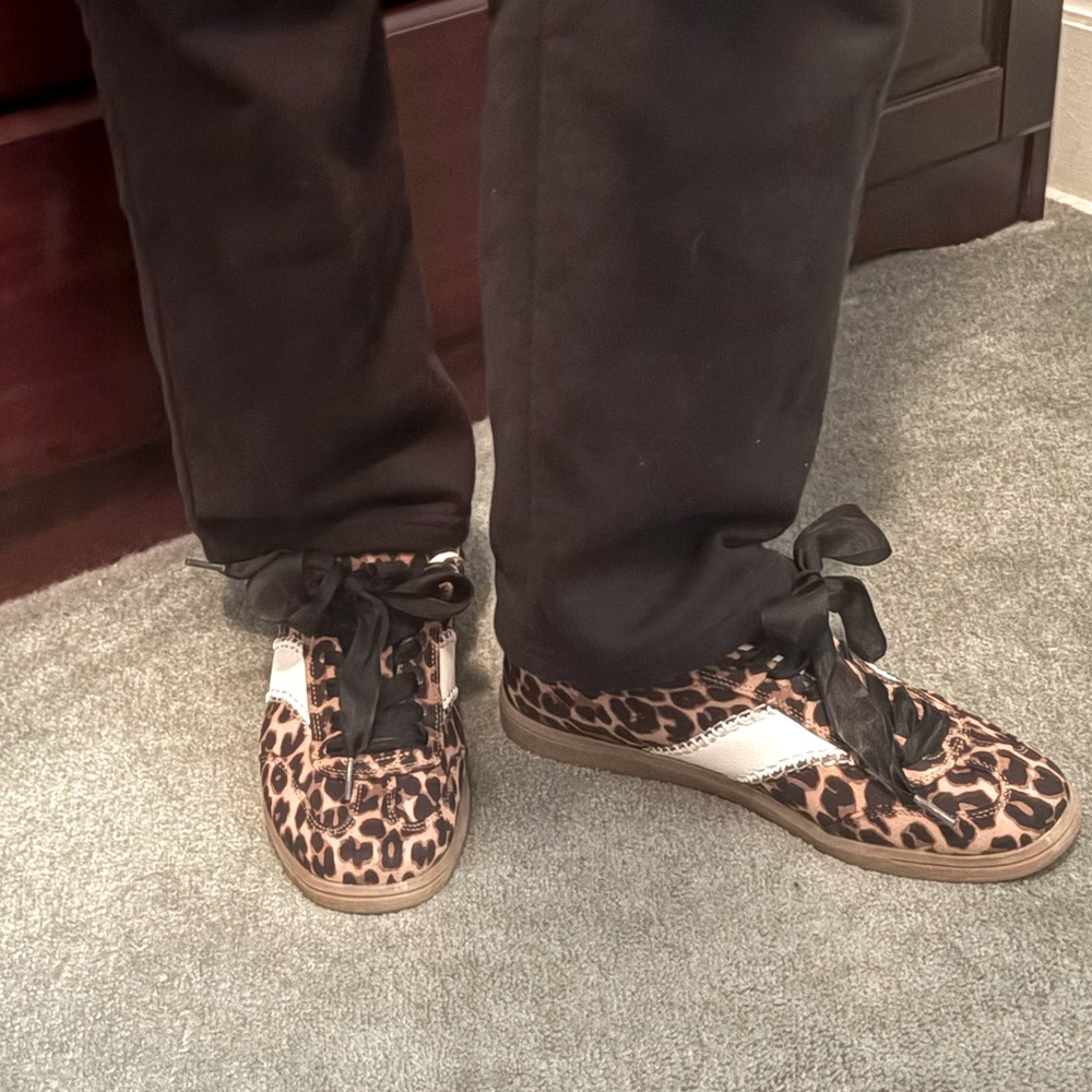 Universal Thread Spencer Leopard Print Sneakers - image 7